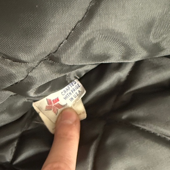 Schott NYC Black Quilted-Lined Leather Bomber Jacket - Picture 4 of 10